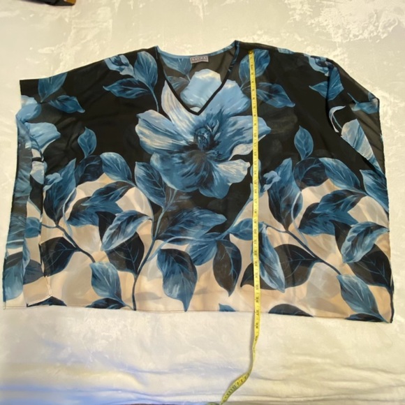 Floral Bathing Suit Cover - Picture 5 of 5